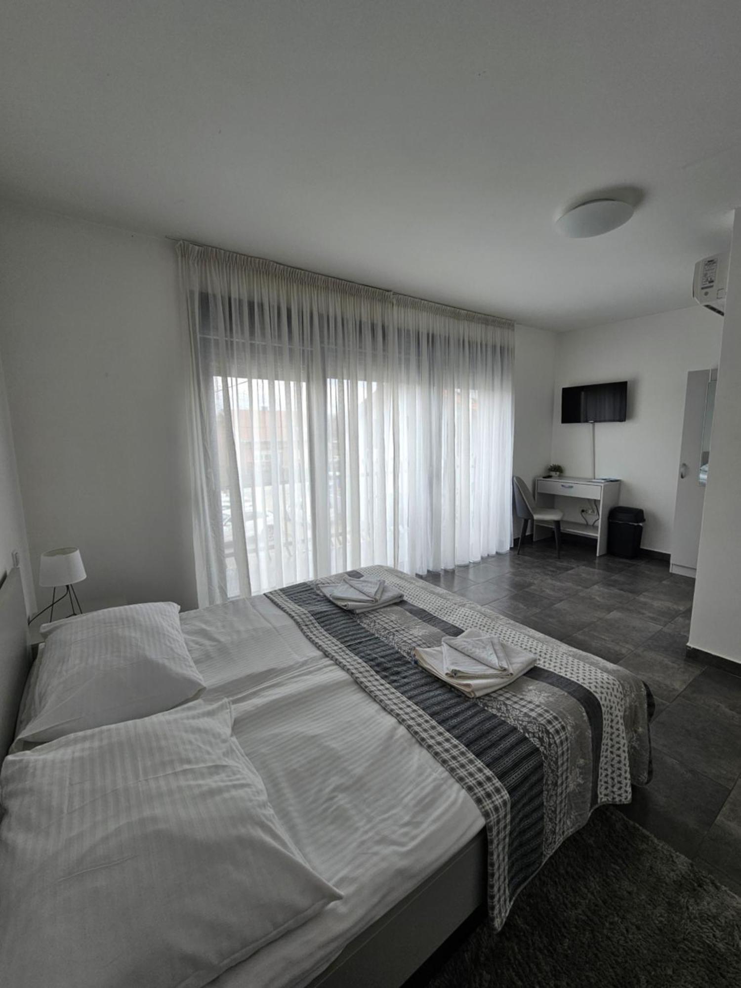 Filipovic Rent A Car & Apartments Selnica Scitarjevska Esterno foto