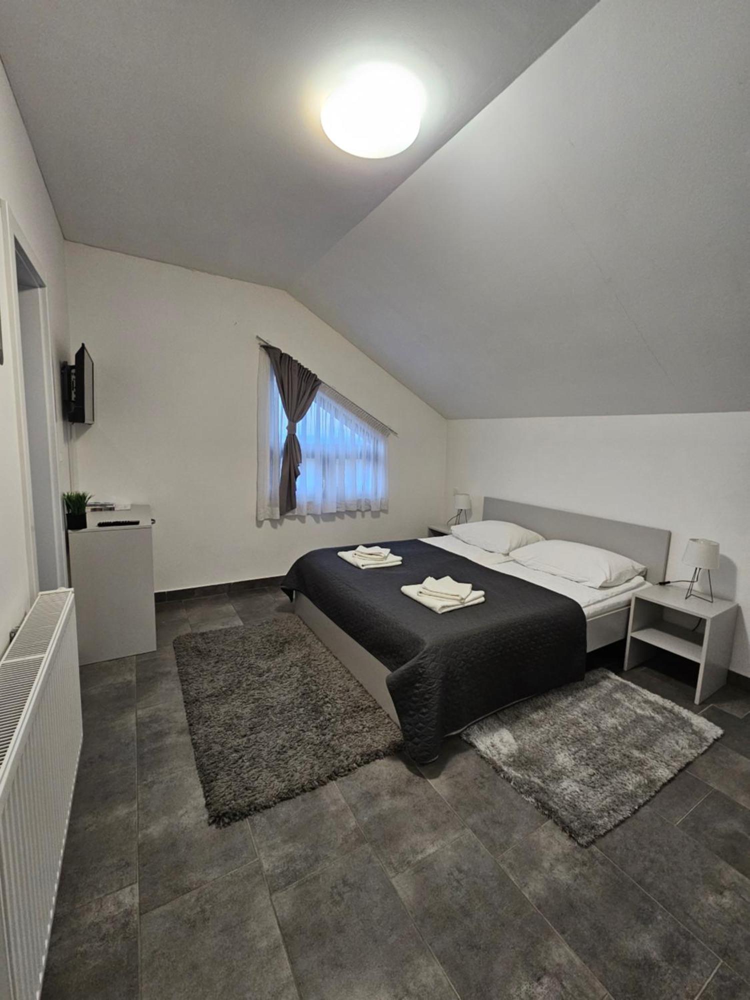 Filipovic Rent A Car & Apartments Selnica Scitarjevska Esterno foto