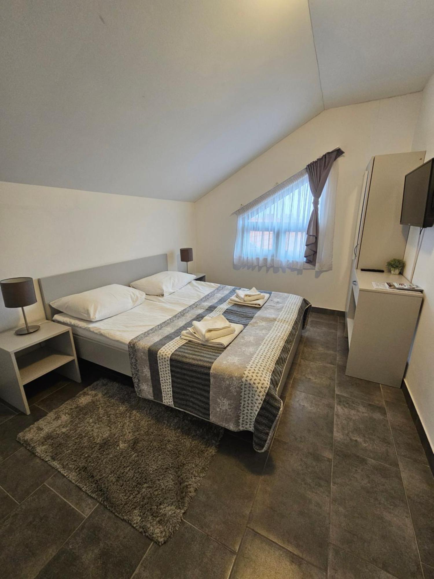Filipovic Rent A Car & Apartments Selnica Scitarjevska Esterno foto