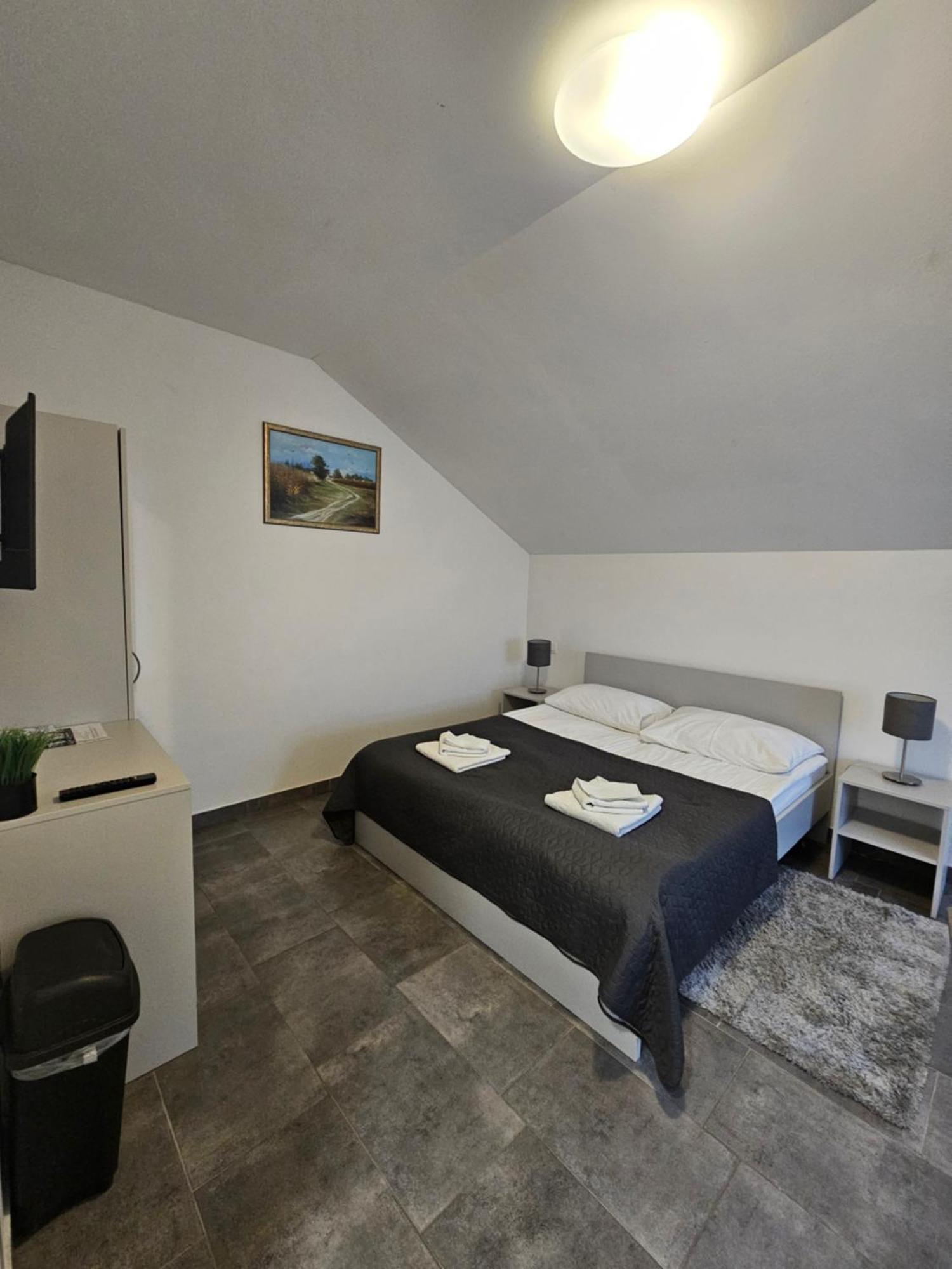 Filipovic Rent A Car & Apartments Selnica Scitarjevska Esterno foto